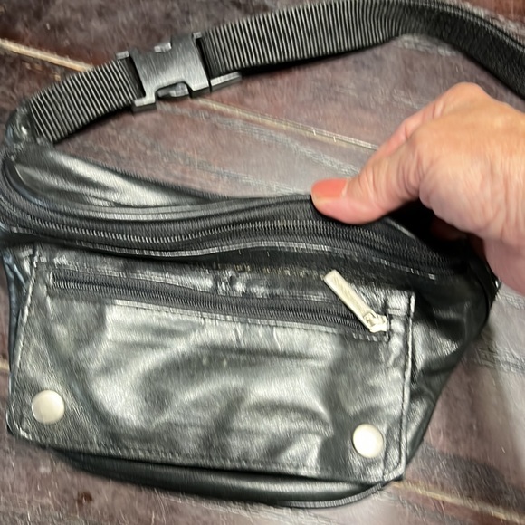women’s waist travel pack leather - Picture 4 of 5